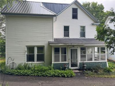 126 PARK STREET, Woodstock, Nova Brunswick E7M 2K4, CANADÁ