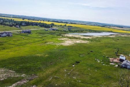 80 STREET E, Rural Foothills County, Alberta T1S 3W7, Canada