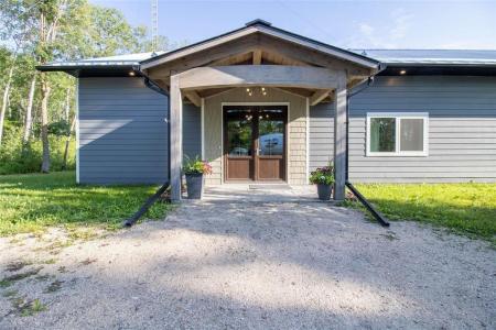 38164 44N ROAD, Ste Anne Rm, Manitoba R5H 1R2, Canada