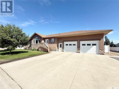 523 BROWN CRESCENT, Weyburn, ססקצ'ואן S4H 0M9, קנדה