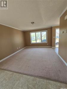 1805 3RD STREET, Estevan, ססקצ'ואן S4A 0T1, קנדה