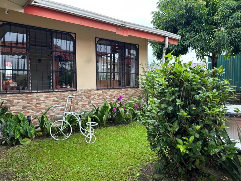coopevigua #3 , Guápiles Pococi, Limón 70201, Costa Rica