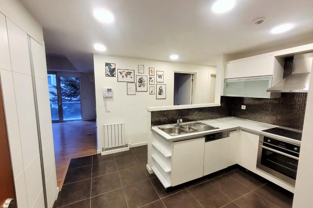 İstanbul-Avrupa, 34077, Turquie