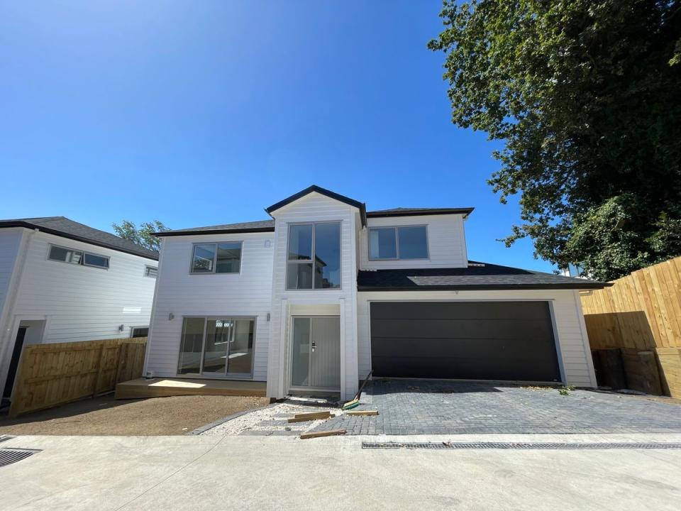 38C Kimber Hall Avenue, Mount Roskill, Auckland 1041, New Zealand