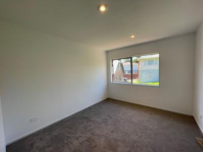 38C Kimber Hall Avenue, Mount Roskill, Auckland 1041, New Zealand