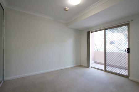 12/22 Goulburn Street, Liverpool, NSW 2170, Avustralya