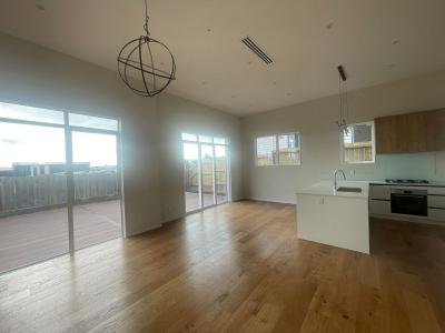 8 Kowaitau Avenue, Beachlands, Auckland 2018, Nova Zelândia