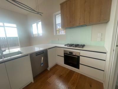 8 Kowaitau Avenue, Beachlands, Auckland 2018, Nova Zelândia