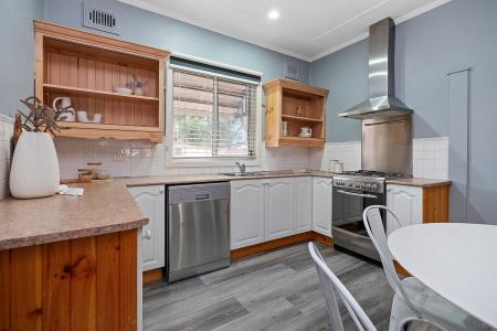 2 Roberts Street, Charlestown, NSW 2290, Australien