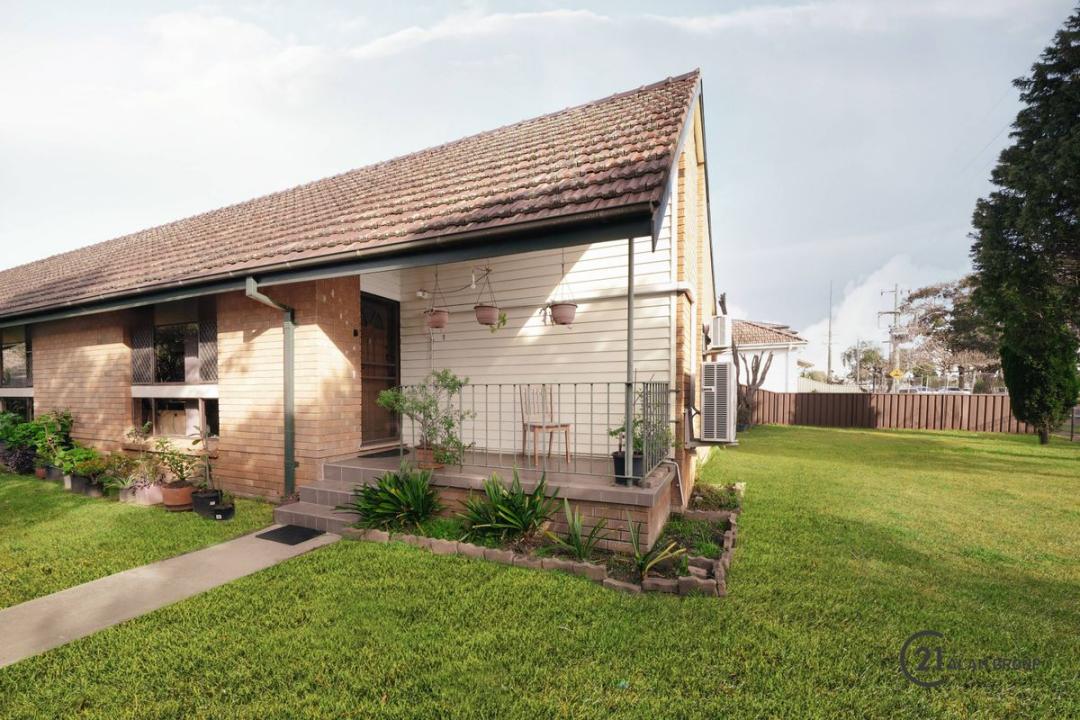 1/34 Minto Road, Minto, NSW 2566, Australia