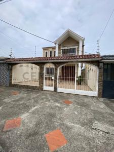 Cdla. Panorama s/n, Durán, Guayas 00001, Equateur