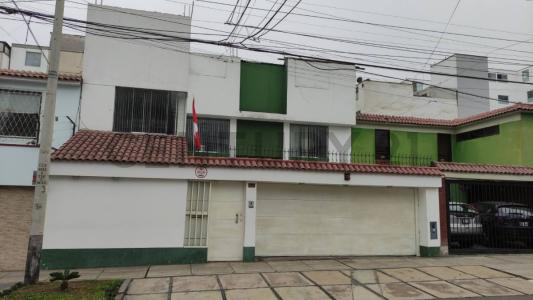 Enrique Salazar Barreto , Lima, Lima 00001, Peru