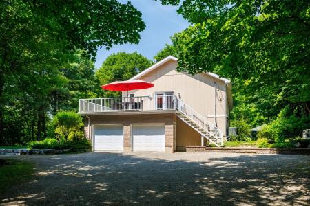 225  Ch. Fleming, Cantley, Québec J8V 3B4, Canada