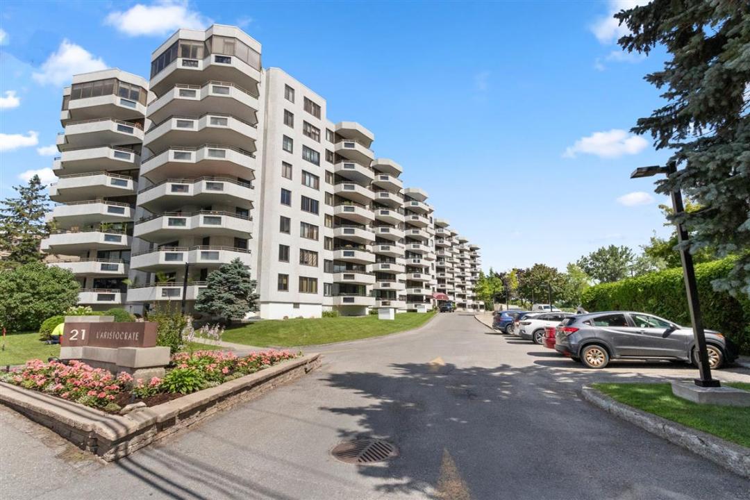 21  Ch. du Bord-du-Lac-Lakeshore, Pointe-Claire, Quebec H9S 5N3, Canadá