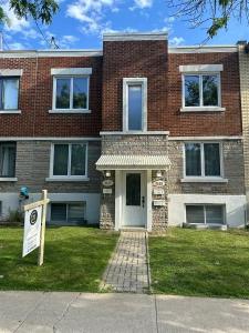 3115-3117  Rue Springland, Montréal (Le Sud-Ouest), Quebec H4E 2H8, Canada