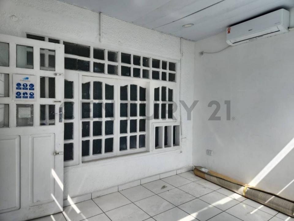 AV SUAREZ ARANA , Centro, Santa Cruz 00001, Bolivien
