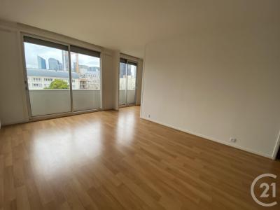 Puteaux, Île-de-France 92800, França