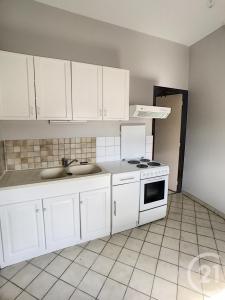 Auxerre, Bourgogne 89000, France
