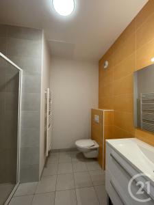 Moulins, Auvergne 03000, France