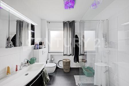 Essen, Nordrhein-Westfalen 45359, Germany