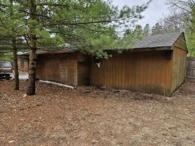 1150 Gale Court, Wisconsin Dells, Wisconsin 53965-8913, USA