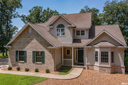 1013 Birdie Drive, Mt Vernon, Illinois 62864, USA