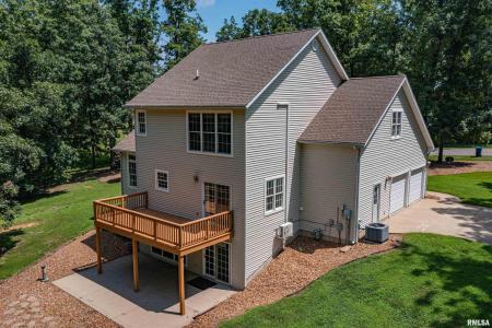 1013 Birdie Drive, Mt Vernon, Illinois 62864, USA