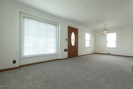1564 Woodrow Avenue, Mayfield Heights, 俄亥俄州 44124, 美国