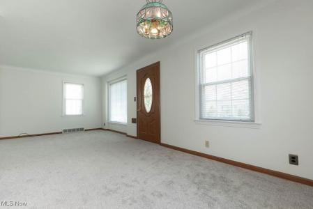 1564 Woodrow Avenue, Mayfield Heights, 俄亥俄州 44124, 美国