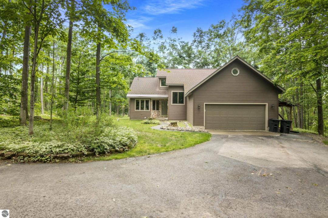 10402 Mt. Frederick Road, Gaylord, 密西根州 49735, 美國