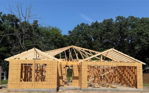 1004 S Hugo, Muldrow, Oklahoma 74948, USA