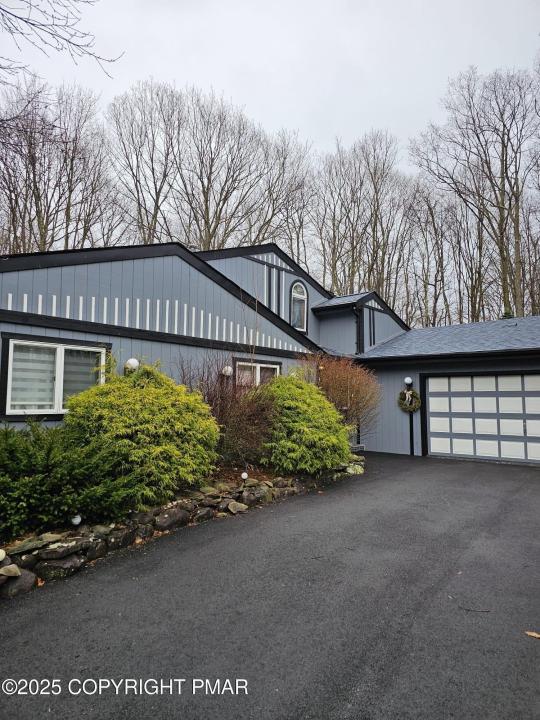 116 Charles Lane, Pocono Lake, Pennsylvania 18347