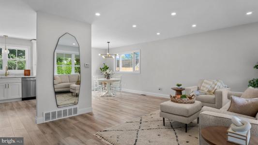 103 mark dr, Yardley, Pennsylvania 19067, USA