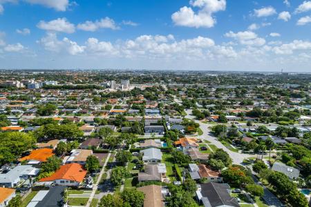 4738 Claremont Park Dr, Miami, Floride 33144, États-Unis