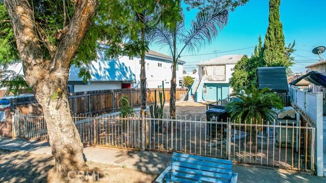 5360 Ithaca Avenue, Los Angeles, Californie 90032, États-Unis