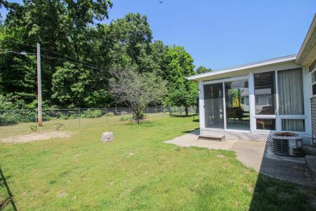 55530 Cr 653, Paw Paw, Michigan 49079, USA
