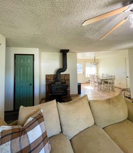3037 CLEARBROOK, MALIN, Oregon 97632, USA