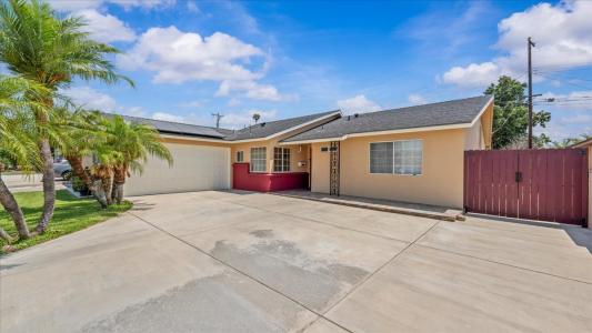 9811 Bolton Ave, Montclair, California 91763