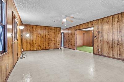 2845 Wood Gate Road, Lincolnton, Karolina Północna 28092, USA