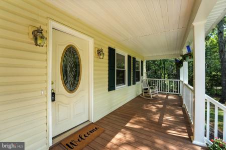 14341 Snake Castle Road, Sumerduck, Virginia 22742, USA