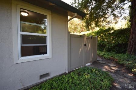 6633 Meadow Pines Ave, Rohnert Park, Califórnia 94928, Estados Unidos