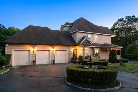 2 Country Way, Hopkinton, Massachusetts 01748, Estados Unidos