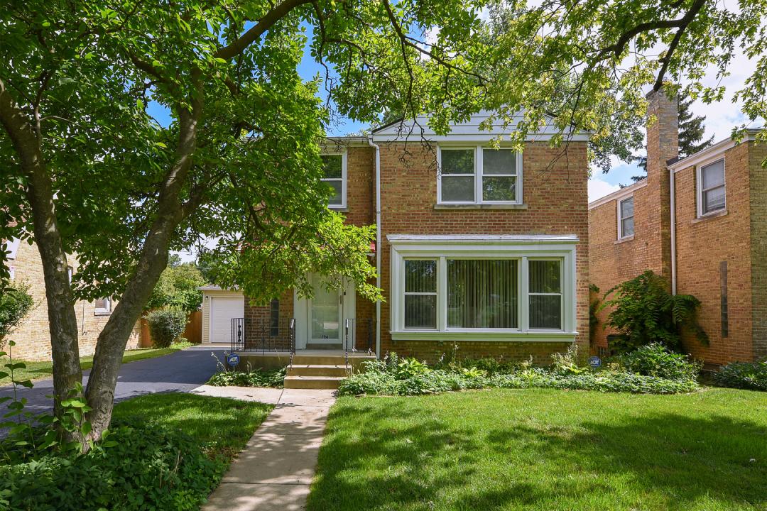 1116 W Northwest Highway, Arlington Heights, Illinois 60004