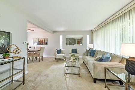 1116 W Northwest Highway, Arlington Heights, Illinois 60004