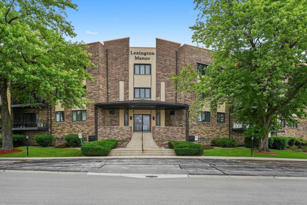 7100 W 95th St Unit 312, Oak Lawn, Illinois 60453, Estados Unidos