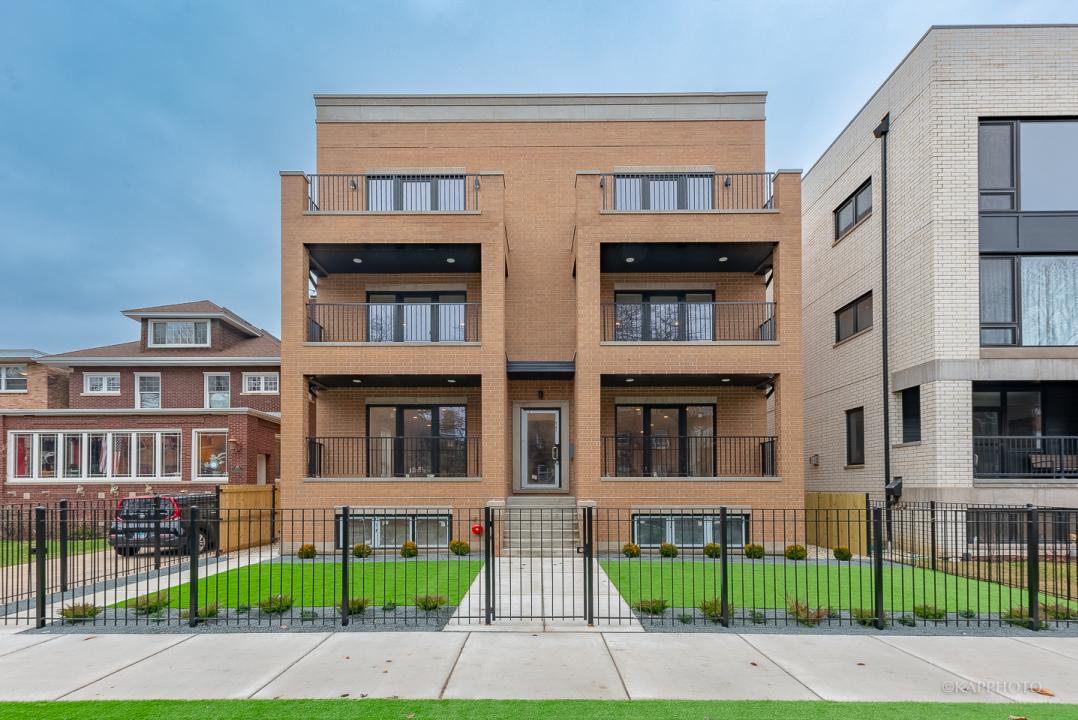4021 N Keystone Avenue , 3N, Chicago, イリノイ 60641, アメリカ合衆国