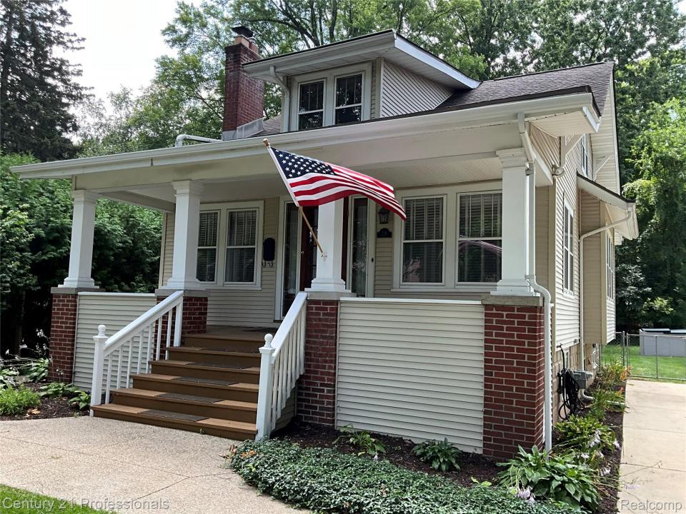 216 Woodside Road, RoyalOak, 密歇根州 48073, 美国
