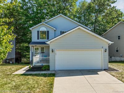 1230 Sherwood Forest Court, Waterford, Michigan 48327, Estados Unidos