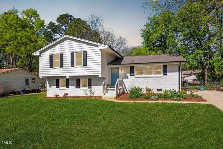 3713 Arrowwood Drive, Raleigh, צפון קרוליינה 27604, ארצות הברית של אמריקה 