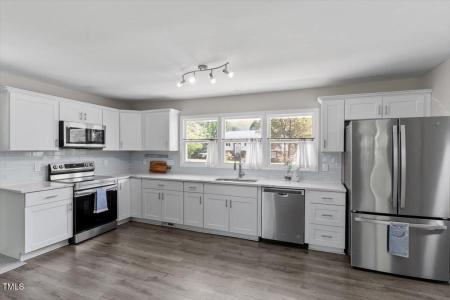 3713 Arrowwood Drive, Raleigh, צפון קרוליינה 27604, ארצות הברית של אמריקה 